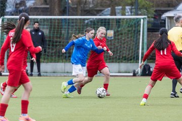 Bild 158 - wCJ Eimsbuettler TV - Holstein Kiel : Ergebnis: 0:1